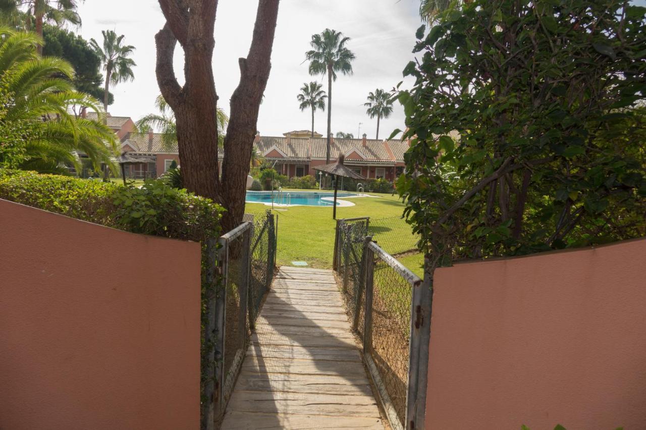 Apartamento Pink Mariposas Chiclana de la Frontera Exterior photo